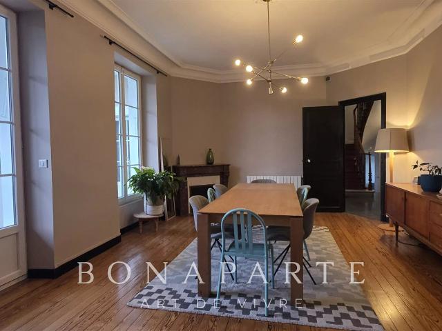 Jurançon Bourg – Maison Bourgeoise De Ville – 226 M² 226m² Pau