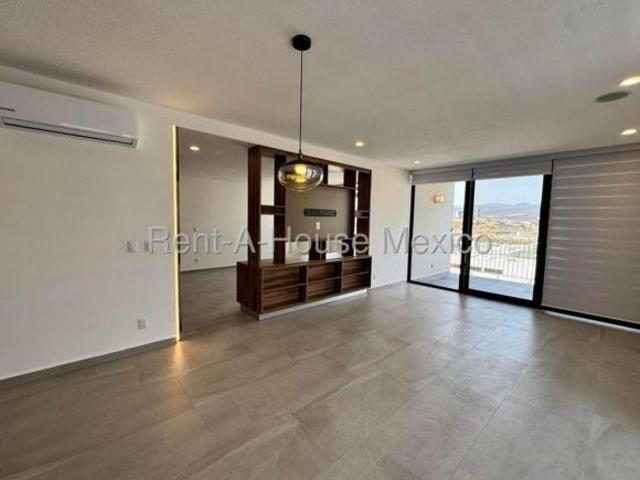 Vive en Distrito Sophia | Loft Moderno detrás de Antea RAH2376