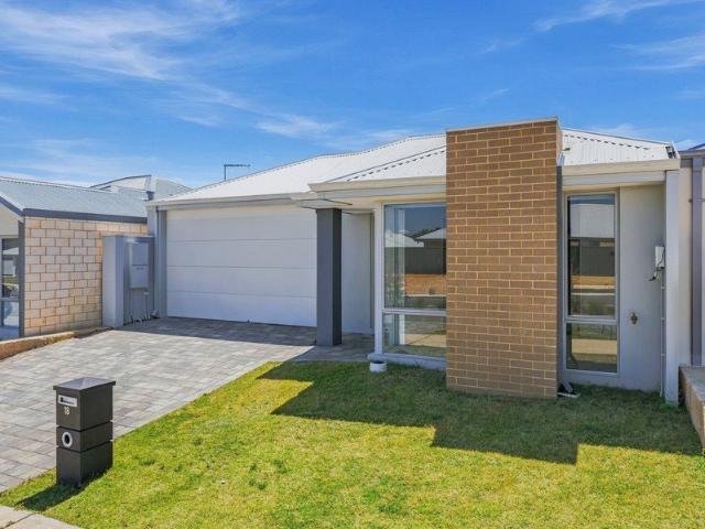 Just Move In Near New Family Home