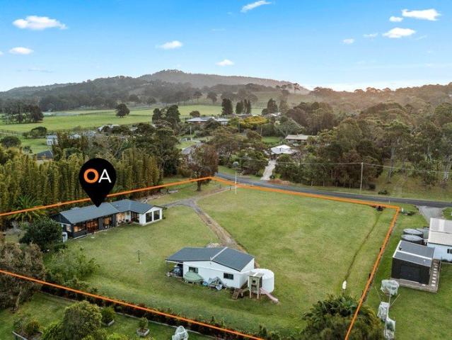 JUST OVER AN ACRE OF SPACE, STYLE AND SERENITY
