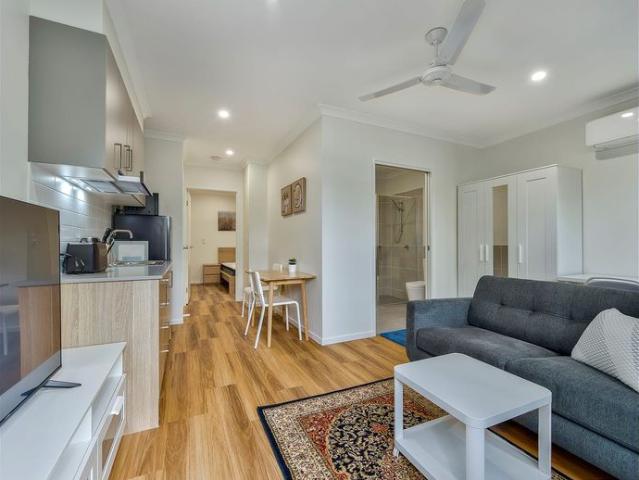 JUST COMPLETED FULLY FURNISHED, QUALITY DESIGNER APARTMENTS – BILLS INCLUDED!