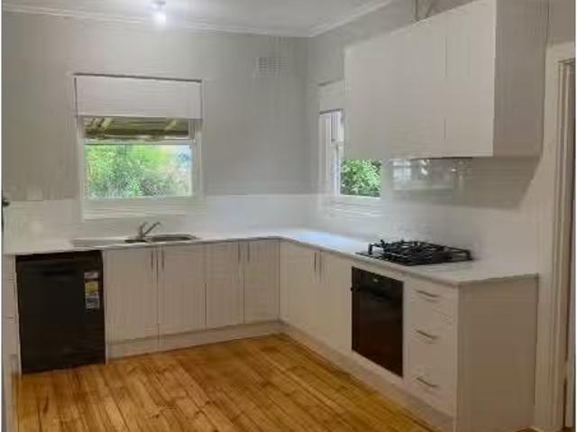 Cozy Myrtle Bank House for rent Listed by Andrew Blachut Rla2.