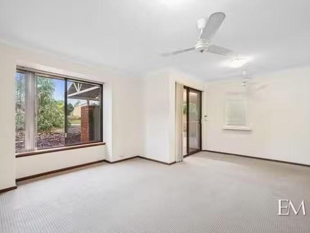 Deal! A/45 Darley Circle, Bull Creek, WA 6149