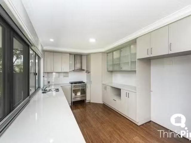 Cheap REAR 2/10B Weston Street, Carlisle, WA 6101