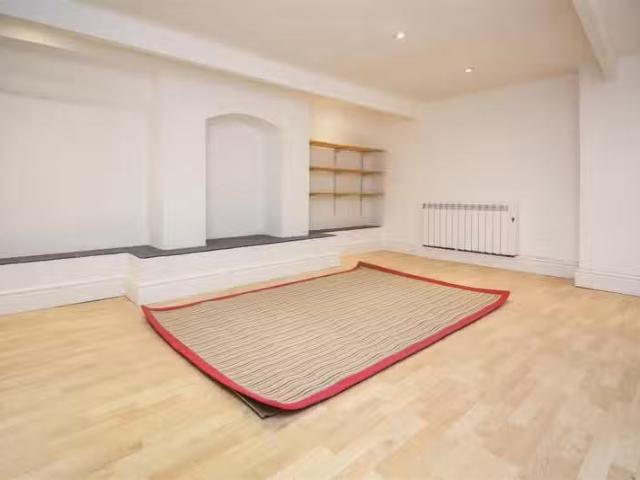 Unique Studio flat for rent in Old Dover Road, Canterbury, CT1
