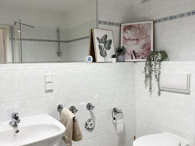 just in town with a green view, Chemnitz Amsterdam Apartments for Rent
