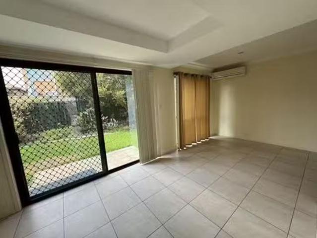 Cozy UNIT 6 Plaza Street, Wynnum West, QLD 4178