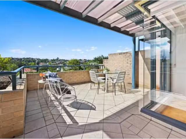 Unique 14/183 Coogee Bay Road, Coogee Apartment for rent List.