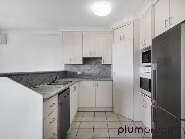 Charming 14/1 Golding Street, Toowong QLD 4066