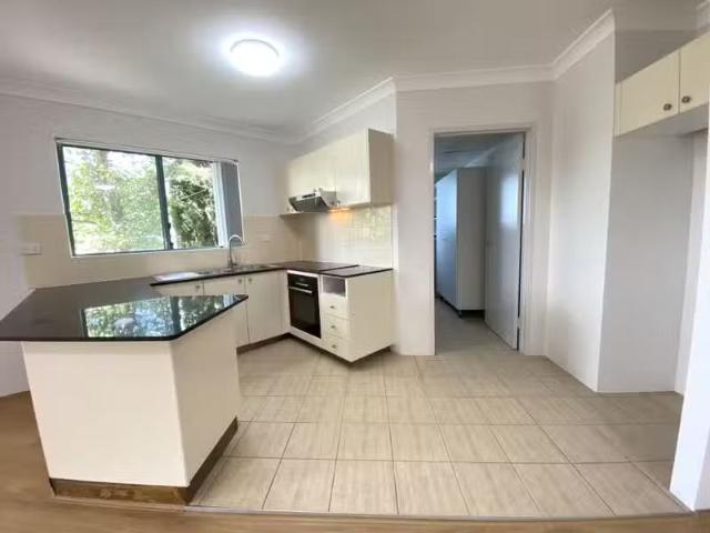 For Rent! 14/22 24 Sarsfield Cct, Bexley North NSW 2207
