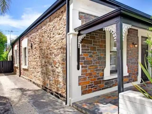 Just in! 142 Young Street, PARKSIDE, SA 5063 House for Rent
