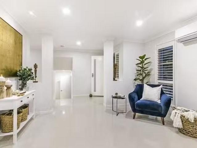 For Rent! 142 Kimberley Drive, Shailer Park, QLD 4128