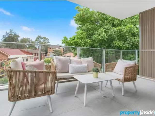 Cozy 14/4 6 Linden St, TOONGABBIE Apartment for rent Listed b.