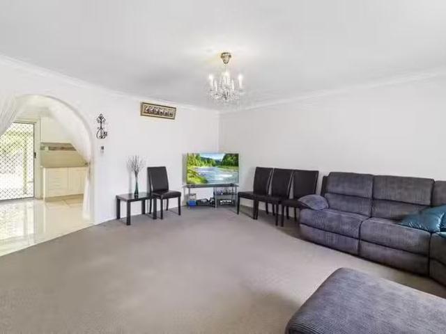 Nice 146 Waller Road, Heritage Park, QLD 4118
