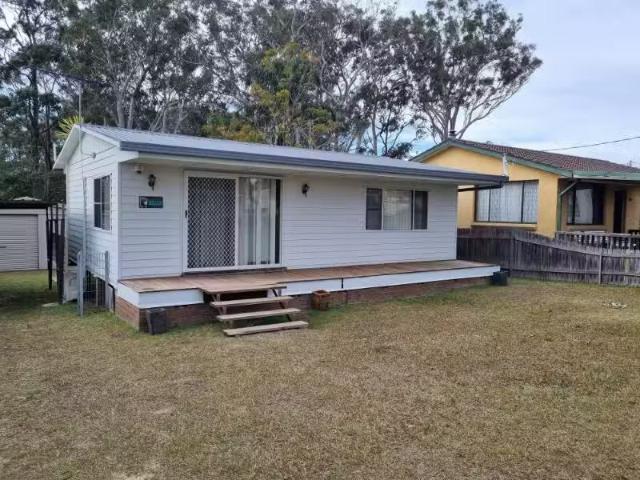 Nice 14 Cessna Avenue, Sanctuary Point House for rent Listed.