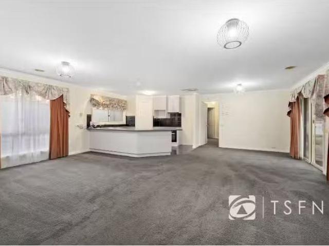 For Rent! 14 Druid Street, GOLDEN SQUARE House for rent Liste.