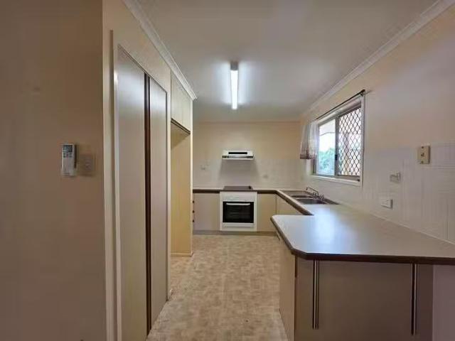For Rent! 14 Tenimby Street, Pialba, QLD 4655