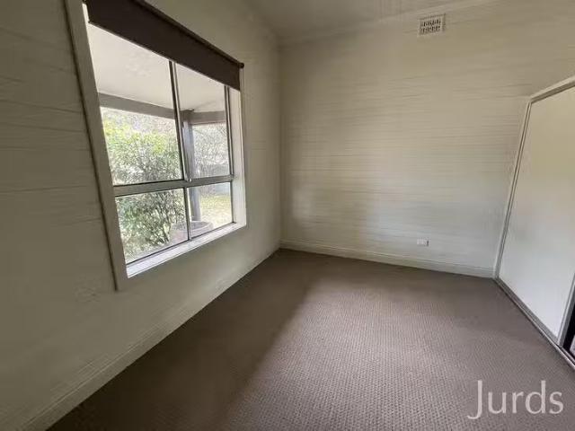 Deal! 14 Yango Street, Cessnock, NSW 2325