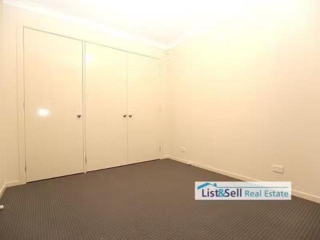 Nice 14A Donaldson Road, Edmondson Park Apartment for rent Li.