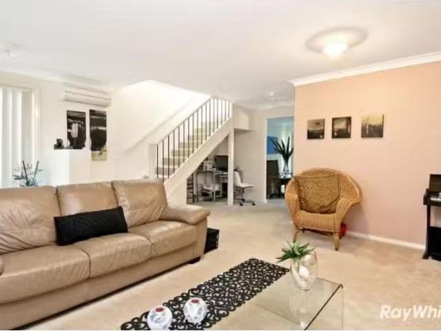 Charming 154 Stanhope Parkway, STANHOPE GARDENS House for rent.
