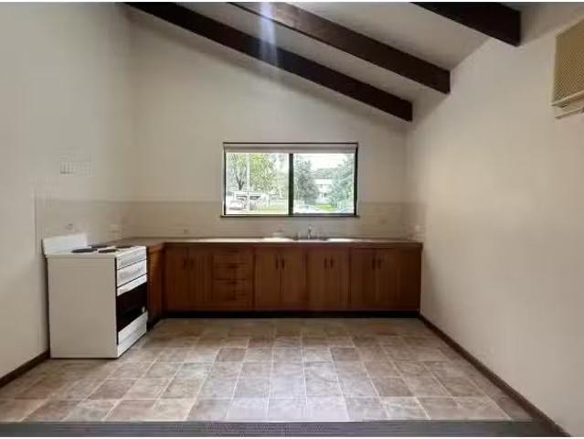 Cozy 1/55 Wood Street, BONNELLS BAY Townhouse for rent Listed.
