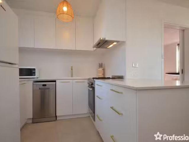 Just in! 15/74 Mcmaster Street, Victoria Park, WA 6100