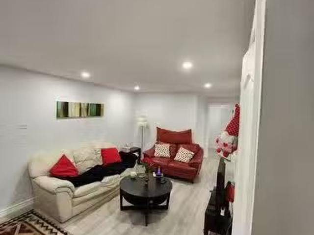 Deal! 159 Kersey Crescent, Richmond Hill, ON, L4C 8X9 house.