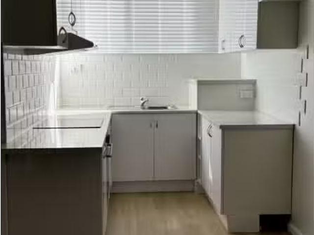 Deal! 1/5 Mowatt Street, Queanbeyan Apartment for rent Listed.