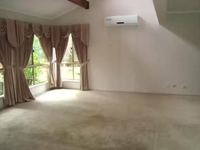 Rental! 15 Nardie Street, Eight Mile Plains, QLD 4113