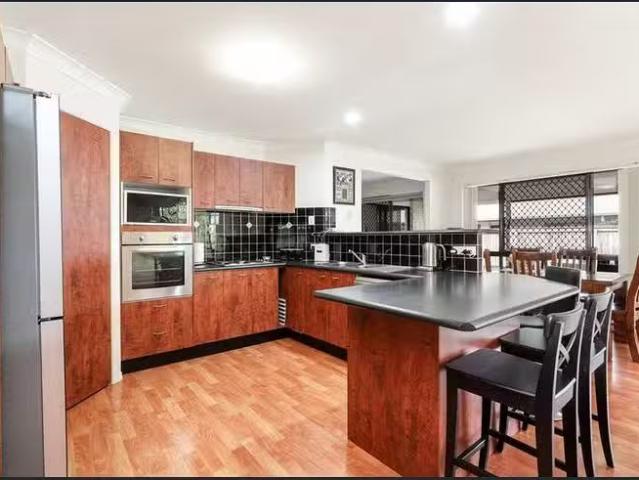 Cheap 15 Anglia Place, Little Mountain, QLD 4551