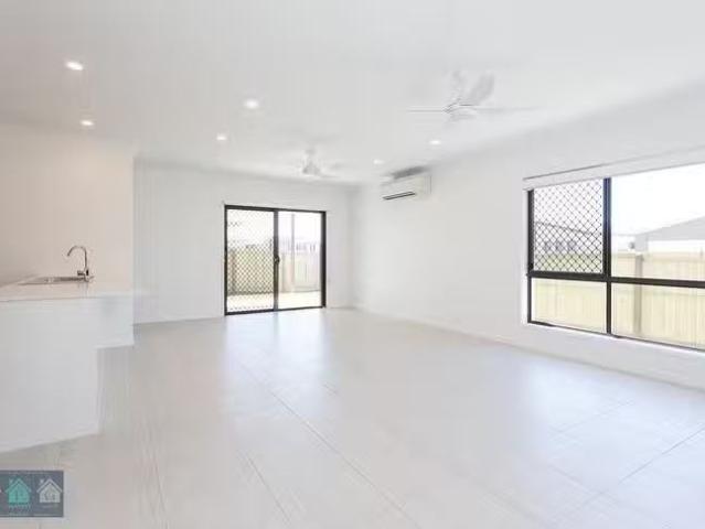 Charming 15 Cotterell Crescent, Nudgee, QLD 4014