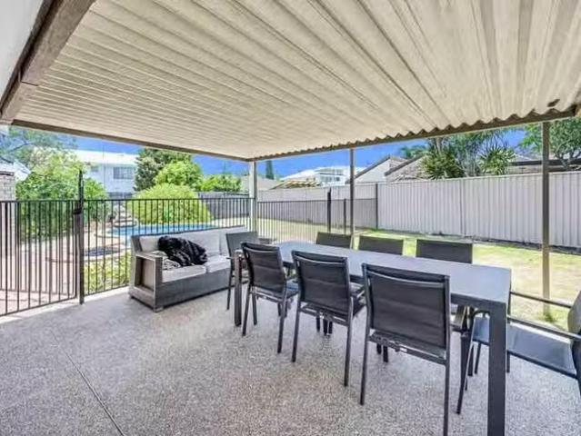 New 15 Gaye Parade, Miami, QLD 4220