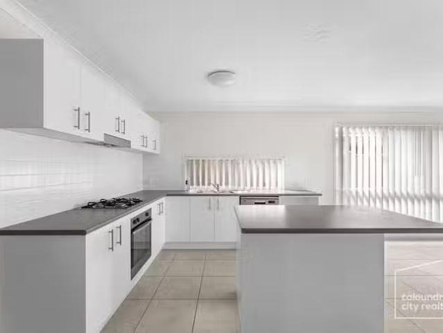 Just in! 15 Ivory Street, Caloundra West, QLD 4551