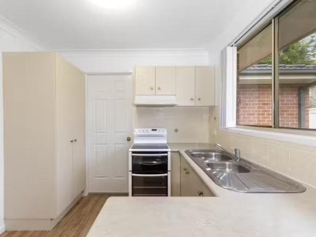 Cheap 1/5 Julian Close, Chittaway Bay Townhouse for rent List.