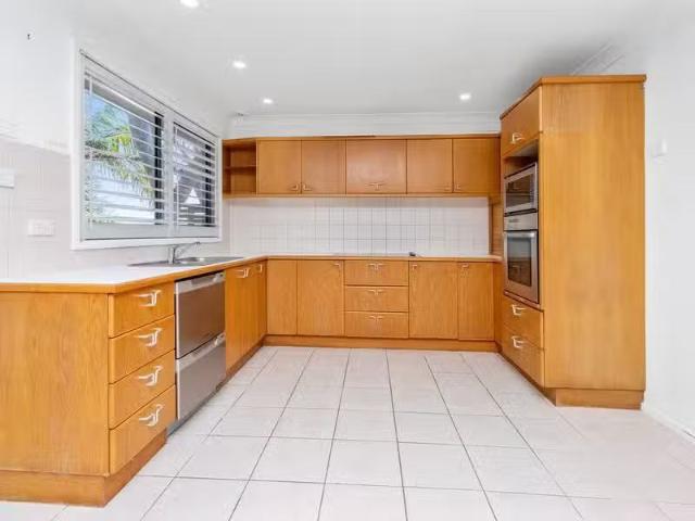 Charming 15 Jesmond Street, Redhead House for rent Listed by.