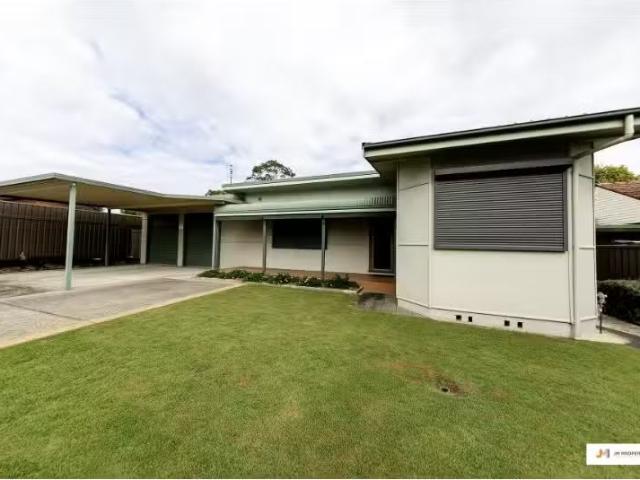 New 15 Woy Woy Road, Kariong House for rent Listed by Jody My.