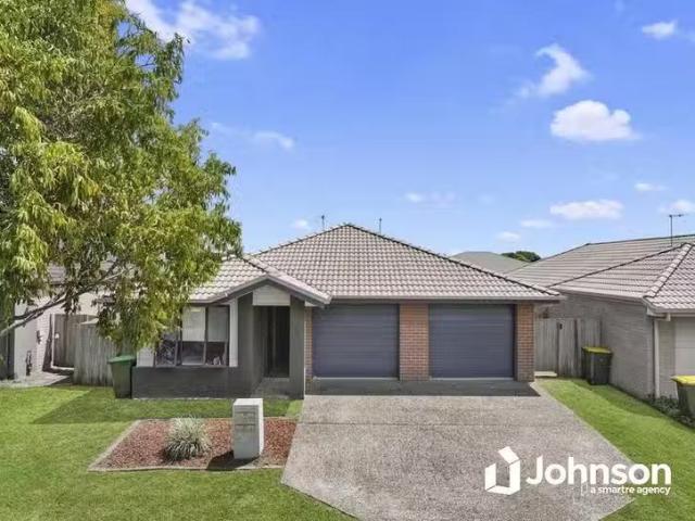 Deal! 1/5A Baxter Crescent, Caboolture, QLD 4510