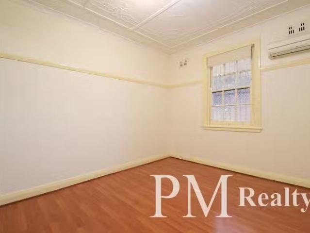 For Rent! 15A Eden St, Arncliffe NSW 2205
