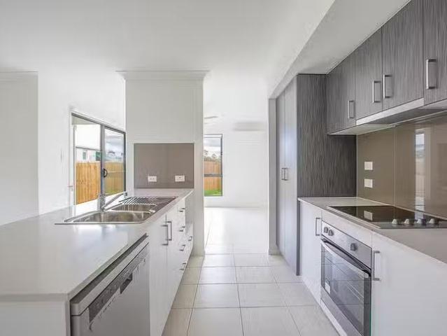 Nice 1/63 Judith Street, Crestmead, QLD 4132