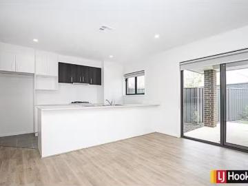 Just in! 1/68 Lorraway Street, HOLT House for rent Listed by.