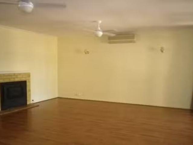 Nice 16 Old Sturt Highway, Berri, SA 5343