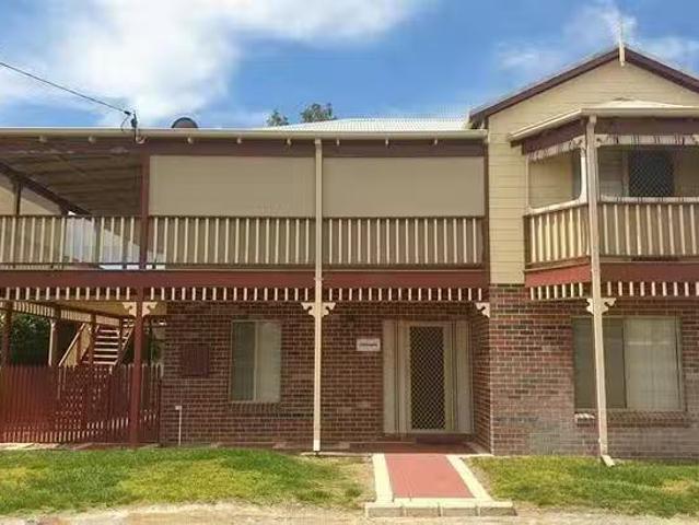 Just in! 16 Coubrough Place, Jurien Bay, WA 6516