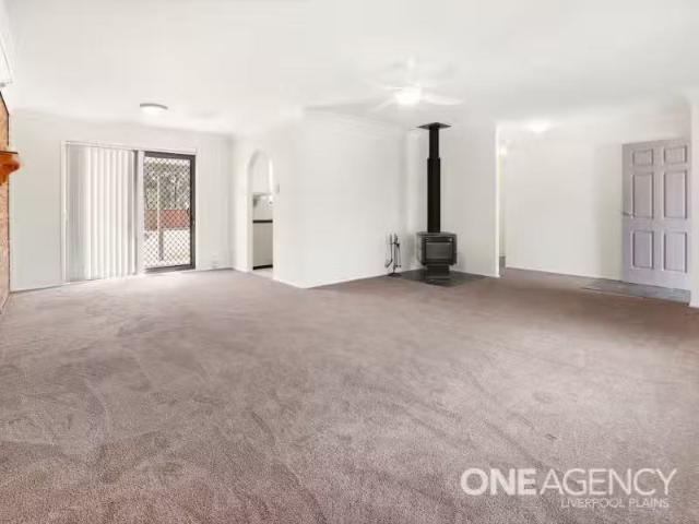 For Rent! 16 Dewhurst Street, QUIRINDI House for rent Listed.