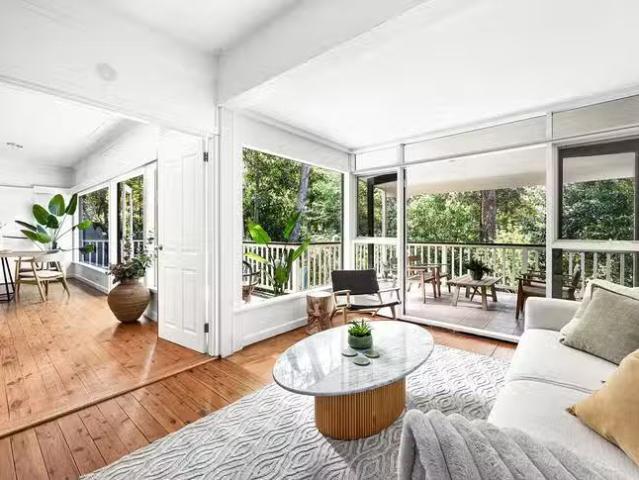 New 16 Hudson Parade, Avalon Beach, NSW 2107