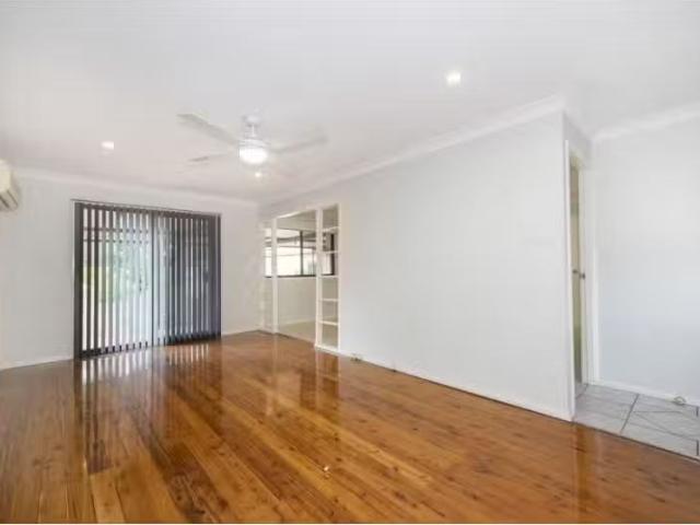 New 170 FRAGAR Road, South Penrith House for rent Listed by N.