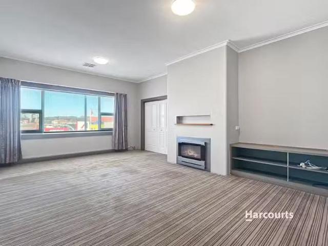Charming 1/71 Reibey Street, ULVERSTONE, TAS 7315 House for.