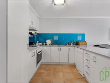 Just in! 17/21 Aspinall Street, Watson Townhouse for rent Lis.