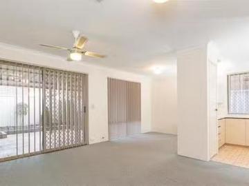 Deal! 17/7 Sepia Court, Rockingham, WA 6168