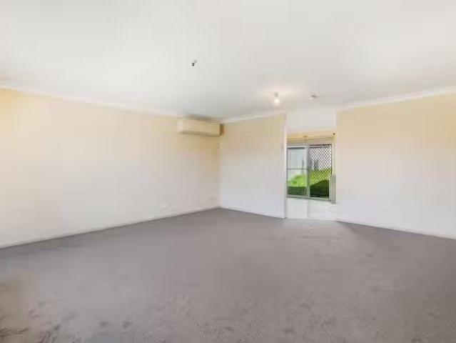 Deal! 1/76 North Liverpool Road, Heckenberg, NSW 2168