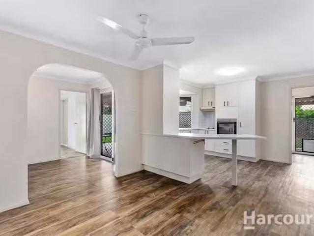 Deal! 178 Truro Street, URANGAN, QLD 4655 House for Rent